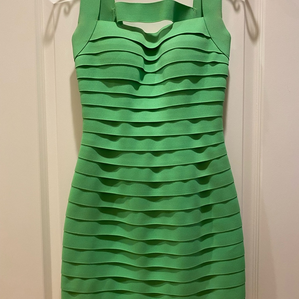 Sherri Hill Green Tiered Ribbed Halter Mini Dress